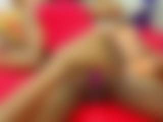 Live cam show with Daffne - Ass Clapping on Camsoda