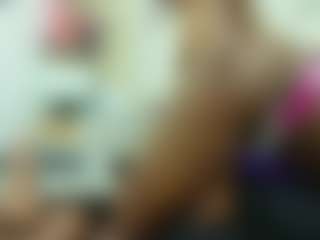 Daffne's Live Sex Cam Show