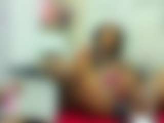 Live cam show with Daffne - Ass Clapping on LiveSexCams6