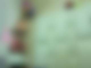 Live cam show with Daffne - Striptease on Camsoda