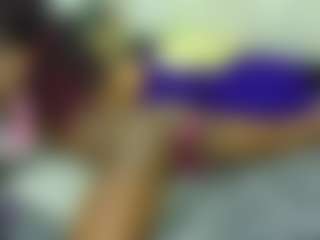 Live cam show with Daffne - Muscle on Camsoda