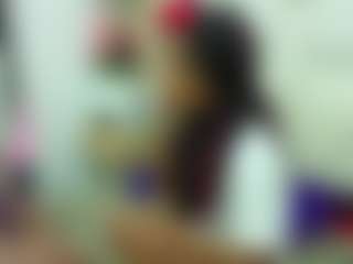 Live cam show with Daffne - Ass Clapping on livesexfox.com