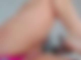 Live cam show with Emmaazc - Lush on Fit Hotties