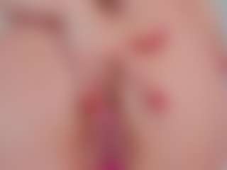 Live cam show with Emmaazc - Athletic on Fit Hotties