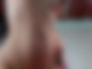 Live cam show with Emmaazc - Ride Torso on studioflirtlive.com