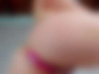 Live cam show with Emmaazc - HD on 1on1-livenow | colombia