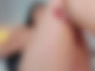 Live cam show with Emmaazc - Ride Torso on fapnchat