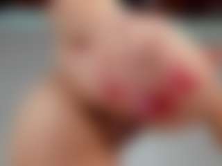 Emmaazc's Live Sex Cam Show