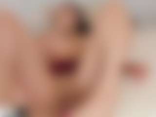 Live cam show with Emmaazc - Asian Teen (18+) on SinfulBabes