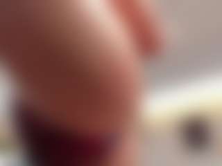 Emmaazc's Live Sex Cam Show