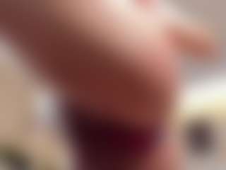 Emmaazc's Live Sex Cam Show