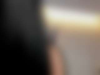 Emmaazc's Live Sex Cam Show