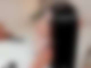 Live cam show with Emmaazc - Spank Asian on CamClone