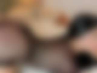 Emmaazc's Live Sex Cam Show