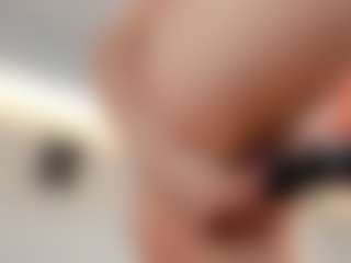 Live cam show with Emmaazc - Asian Big Ass on liverealitysex.com
