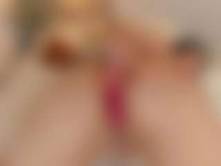 Live cam show with Emmaazc - Asian Teen (18+) on sexylive.show