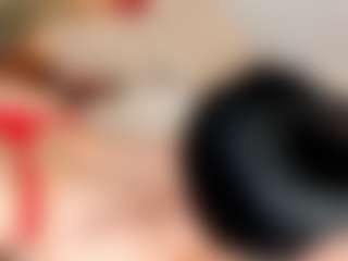 Live cam show with Emmaazc - Butt Plug on fapnchat