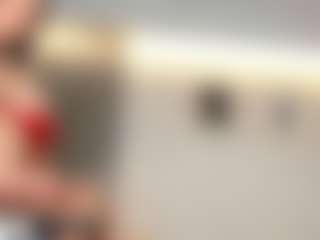 Live cam show with Emmaazc - Dirty on Camsoda