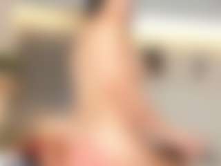 Emmaazc's Live Sex Cam Show