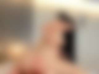 Emmaazc's Live Sex Cam Show