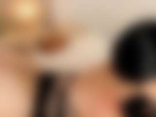 Live cam show with Emmaazc - Asian Teen (18+) on Camsoda