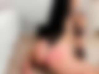 Emmaazc's Live Sex Cam Show