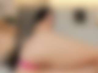Live cam show with Emmaazc - Strip Asian on Dare Cams
