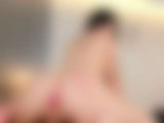 Emmaazc's Live Sex Cam Show