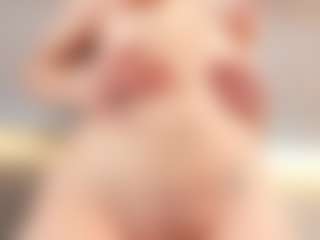 Emmaazc's Live Sex Cam Show