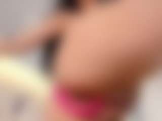 Emmaazc's Live Sex Cam Show