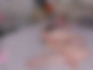 Live cam show with Joann - College on Camsoda