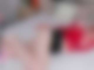 Live cam show with Joann - Young Adult on xDating