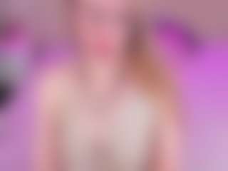Live cam show with Joann - Blue Eyes on Camsoda