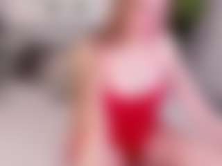 Live cam show with Joann - Blue Eyes on livesuperchat.net