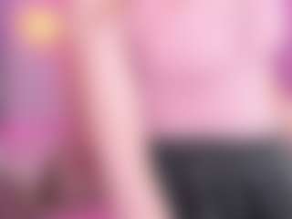 Live cam show with Joann - College on Camsoda