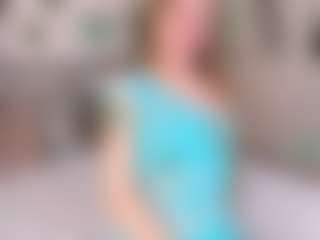 Live cam show with Joann - Blue Eyes on SxyPornLive