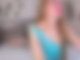 Live cam show with Joann - Body Massage on googirlz
