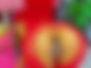 Live cam show with Brithany - Thin on AdultVida.com