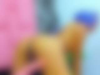 Live cam show with Brithany - Red Hair on Gym Cam Girls