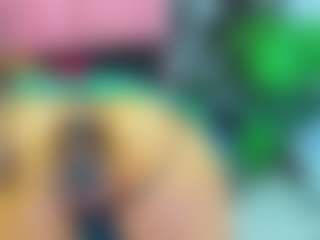 Live cam show with Brithany - Red Hair on Camming Site
