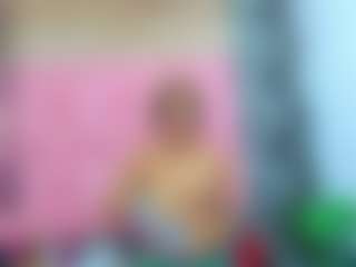 Live cam show with Brithany - Thin on Camming Site