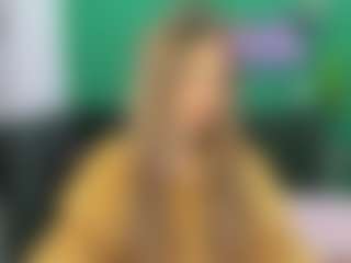 Live cam show with EvelineAmore - Stockings on Dolls Live