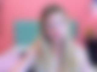 EvelineAmore's Live Sex Cam Show