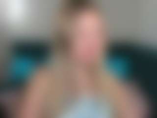Live cam show with EvelineAmore - Longhair on liverealitysex.com