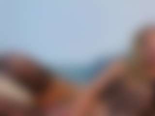 Live cam show with MellisaKim - Genital Piercings on Chatstar