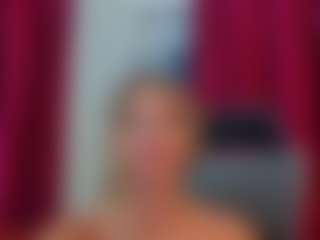 MellisaKim's Live Sex Cam Show