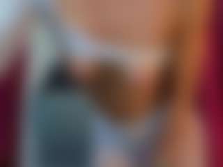 Live cam show with MellisaKim - Blue Eyes on Camsoda