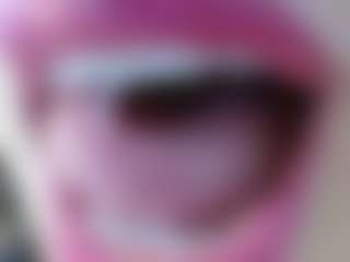 Live cam show with missevoleth2 - Drinking on Free Soda