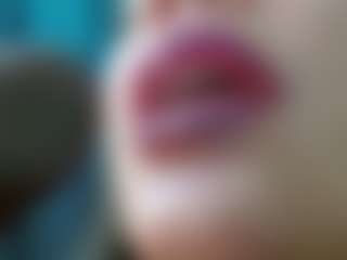 Live cam show with missevoleth2 - Oil on Free Soda