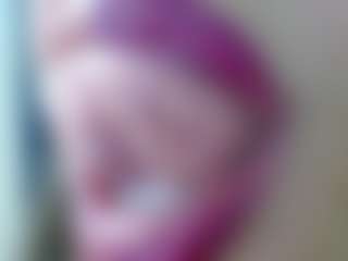 Live cam show with missevoleth2 - Drinking on AdultVida.com